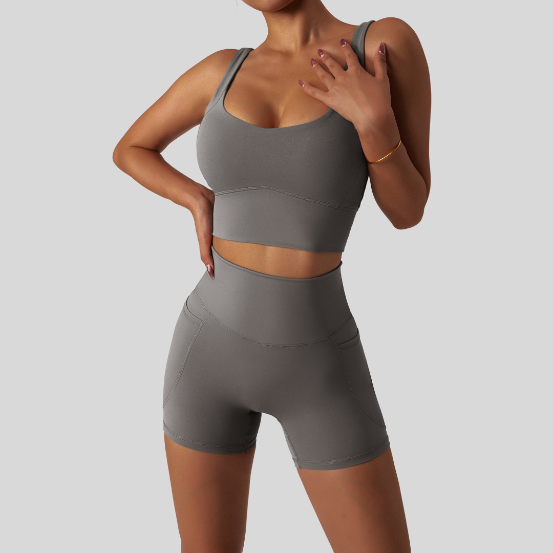 Mae Set Gray