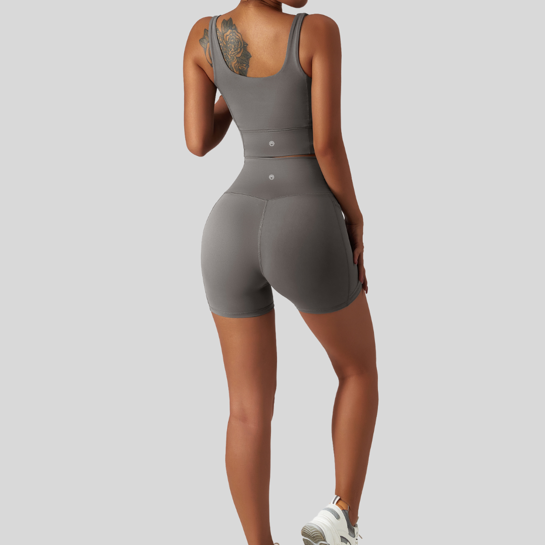 Mae Set Gray